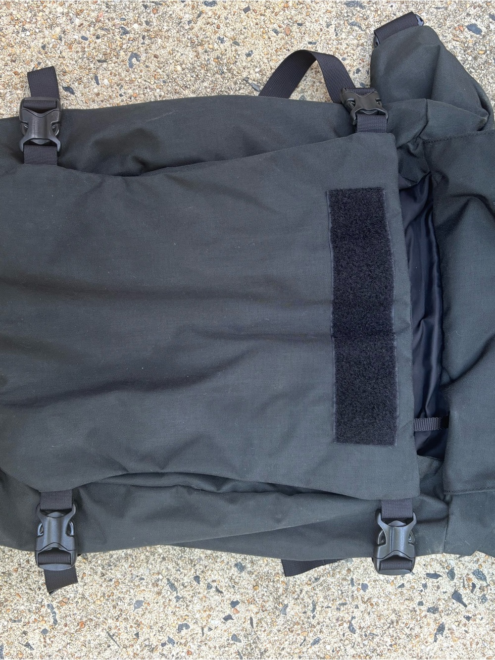MYSTERY RANCH Street Zen 25L backpack - Picture 2 of 5